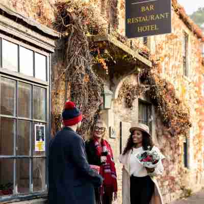 Mr & MRS Smith the Wheatsheaf Inn Hotel Exterior