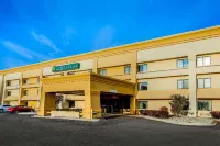La Quinta Inn Detroit Southgate 1024 Hotels in Southgate
