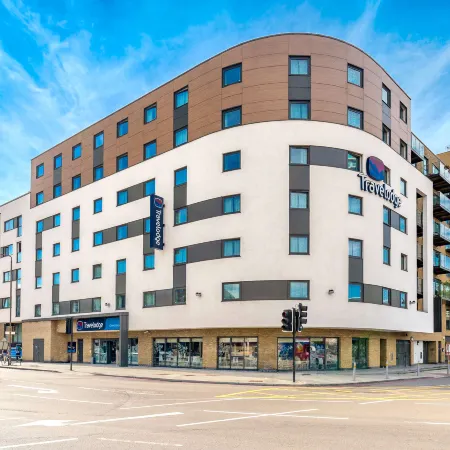 Travelodge London Greenwich Отели рядом с достопримечательностью «Дептфорд»