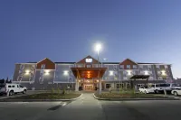 Pomeroy Inn & Suites at Olds College Hotels in Olds