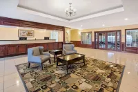 La Quinta Inn & Suites by Wyndham Houston - Magnolia Hotel a Magnolia