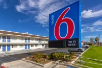 Motel 6 Phoenix, AZ - North Bell Road