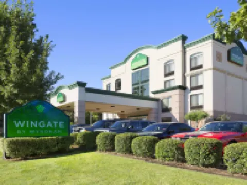 Wingate by Wyndham Little Rock Hotels near Walmart Supercenter