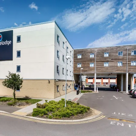 Travelodge Sunbury M3 Отели рядом с достопримечательностью «Фелтхам»