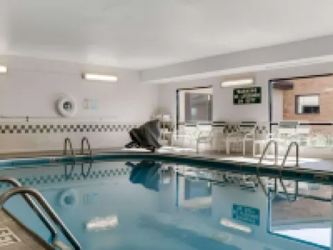 Comfort Inn Hotels in Jamestown