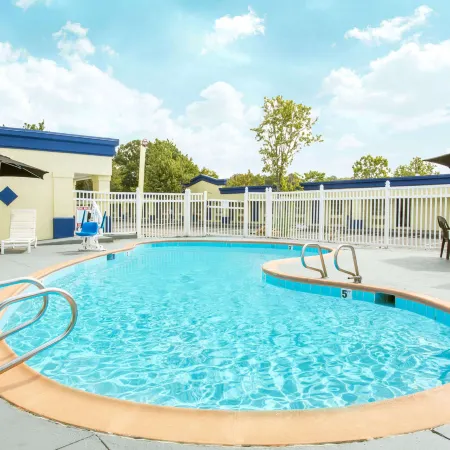 Days Inn by Wyndham Virginia Beach Town Center