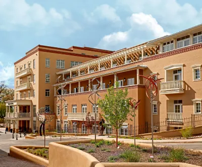 ドゥルーリー プラザ ホテル イン サンタフェ ギビング・ツリー周辺のホテル