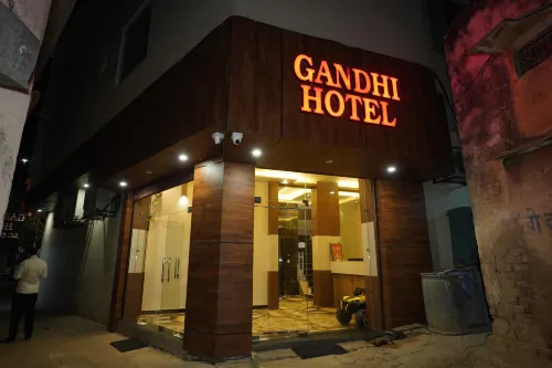 Hotel Gandhi
