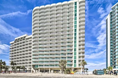 Oceanfront Myrtle Beach Condo w/ Balcony! Hôtels à : Myrtle Beach City Center