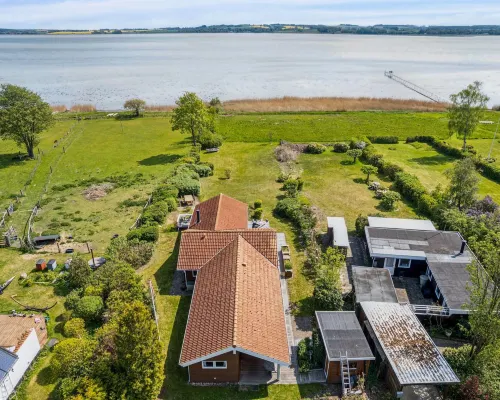 "Brunman" - 10m to the Fjord Hotels in Grevinge