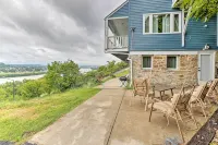 Queen City Sanctuary w/ Views, 3 Mi to Downtown! - Homestays