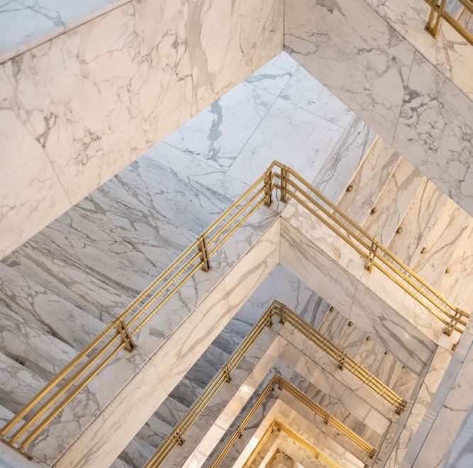 2. 알크론 호텔 프..