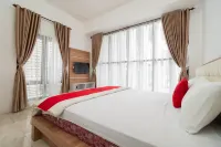 RedDoorz Syariah at Jalan Andalas Padang فنادق في بادانج