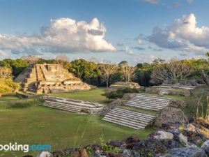 Abezza Resort and Spa - Formerly Belize Boutique Resort & Adventure Spa