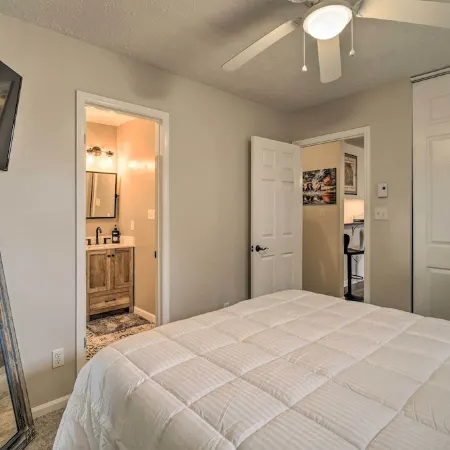 Hike, Ski & More! Modern Sugar Mtn Condo w/ Deck