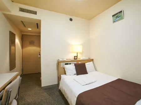 Shin-Osaka Sunny Stone Hotel Отели рядом со станцией Shimo-Shinjo Railway Station