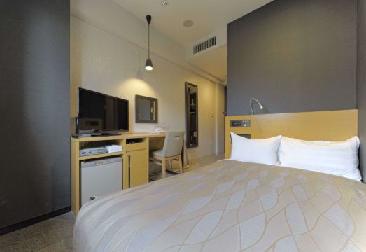 메이테츠 인 치타 한다 에키마에 외관