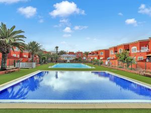 Casa Adosado / Corralejo / Cerca de la playa / central con 300mBits