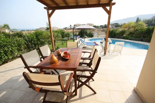 Three Bedroom Villa with Private Pool and Landscaped Garden.