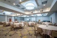 Holiday Inn HUNTSVILLE-RESEARCH PARK by IHG - parking