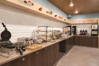 Country Inn & Suites by Radisson, la Crosse, WI - breakfast
