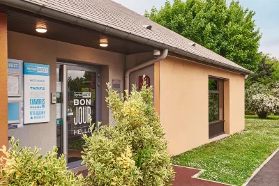 Kyriad Direct le Bourget - Gonesse