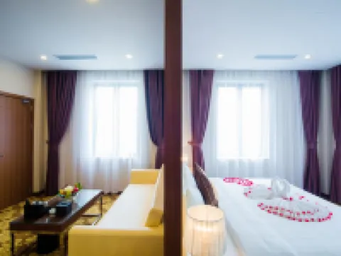 Grand Hotel Hotels in Hoa Binh