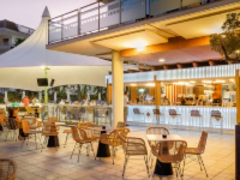 ALEGRIA Caprici Verd Hotels in Maresme