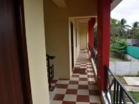 Kumbakonam Inn Hotels - Kumbakonam Inn Stay 貢伯戈訥姆酒店