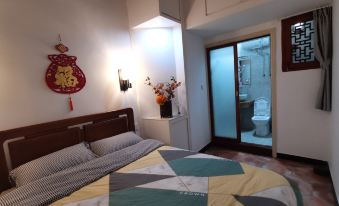 Chaozhou Ancient Residence Courtyard Featured Homestay (Chaozhou Zhenhai Tower)