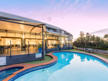 Mercure Charlestown Отели в г. Гейтсхед