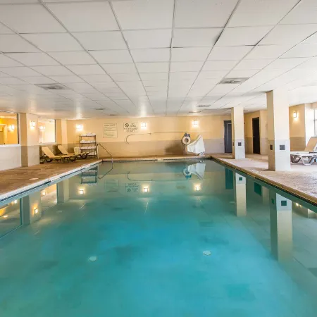 Comfort Suites Forsyth near I-75