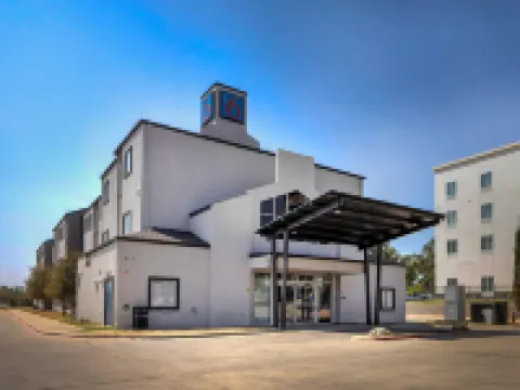 Motel 6 Cedar Park, TX Hotels in Cedar Park