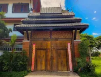 Chiangmai Lanna &  Modern Loft Hotel Hotels near Dutch Farm