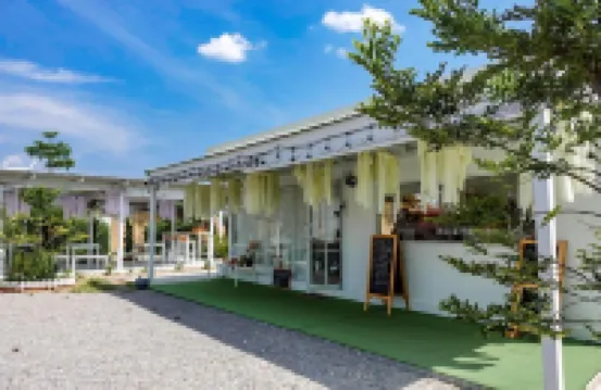 ラブ マウンテン & フラワー キャンプ