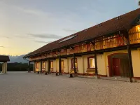 Agriturismo Modolo Suites Отели рядом с достопримечательностью «Stadio Polisportivo»