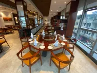V V Hotel Battambang Hotels in Tuol Ta Ek