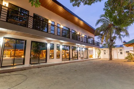 Bamboo Paraiso Resort at Bolo Beach