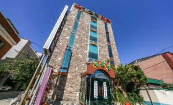 Gyeongju Eupseong Stay