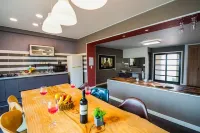 Okcheon Cafe Mill Pension Hotel di Daerah Okcheon