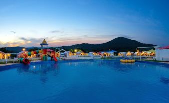 Gyeongju Constellation Camping Land Glamping (Free Camping Griddle Rental)