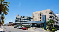 Aquarios Praia Hotel Hotels near Sao Salvador church