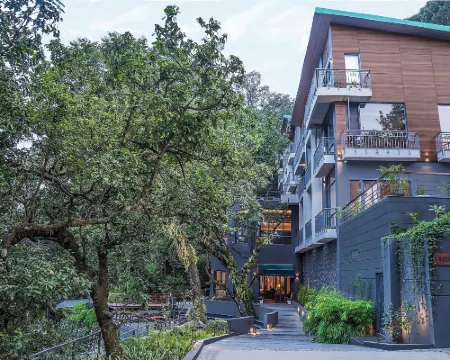 羅斯芬奇薩羅瓦爾港口比姆塔爾酒店 奈尼塔爾酒店