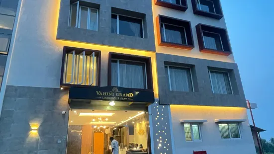 Hotel Vahini Grand