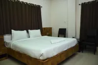 Hotel Knight Inn Guwahati فنادق في 