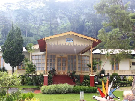 Catimor Hotel Отели в г. Bondowoso Regency