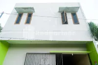 Mirza Residence Maguwoharjo Yogyakarta RedPartner Các khách sạn ở Tirtomartani