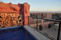 Mont Gueliz - piscina