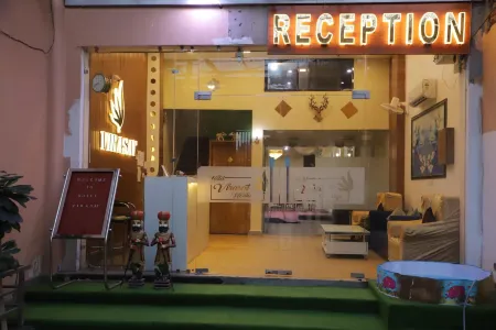 Hotel Virasat Palace by Grb Отели в г. Исапер Хадар