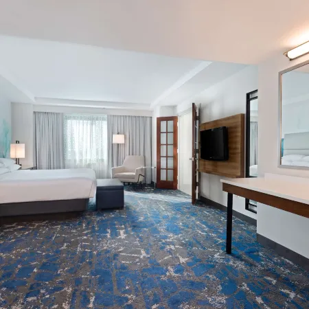 Embassy Suites by Hilton Tampa USF Near Busch Gardens
